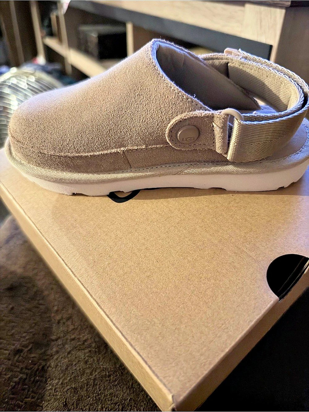 UGG K Goldenstar Clog Suede Clogs in Brown US 13 Like New